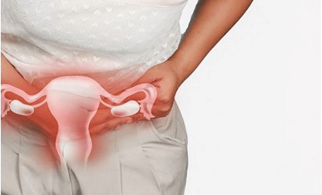 Đau rát, khó chịu hoặc thậm chí chảy máu nhẹ khi quan hệ